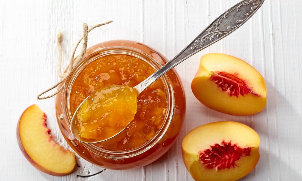 Easy Low-Sugar Peach Jam Recipe